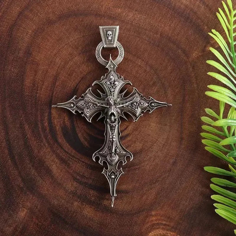 A Fashionable and Personalized Retro Gothic Nail Cross Skull Cross Pendant Necklace Halloween Necklace