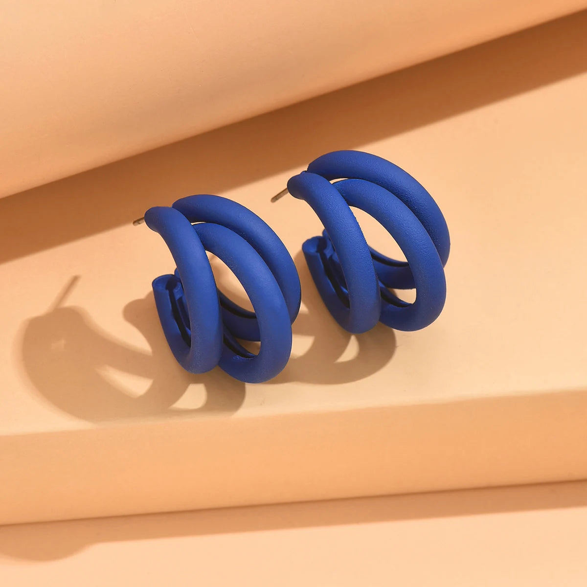 New Elegant Women Dangle Earrings C-shaped Painting Girls Hoop Earrings Flannelette Geometric Statement Earrings pendientes